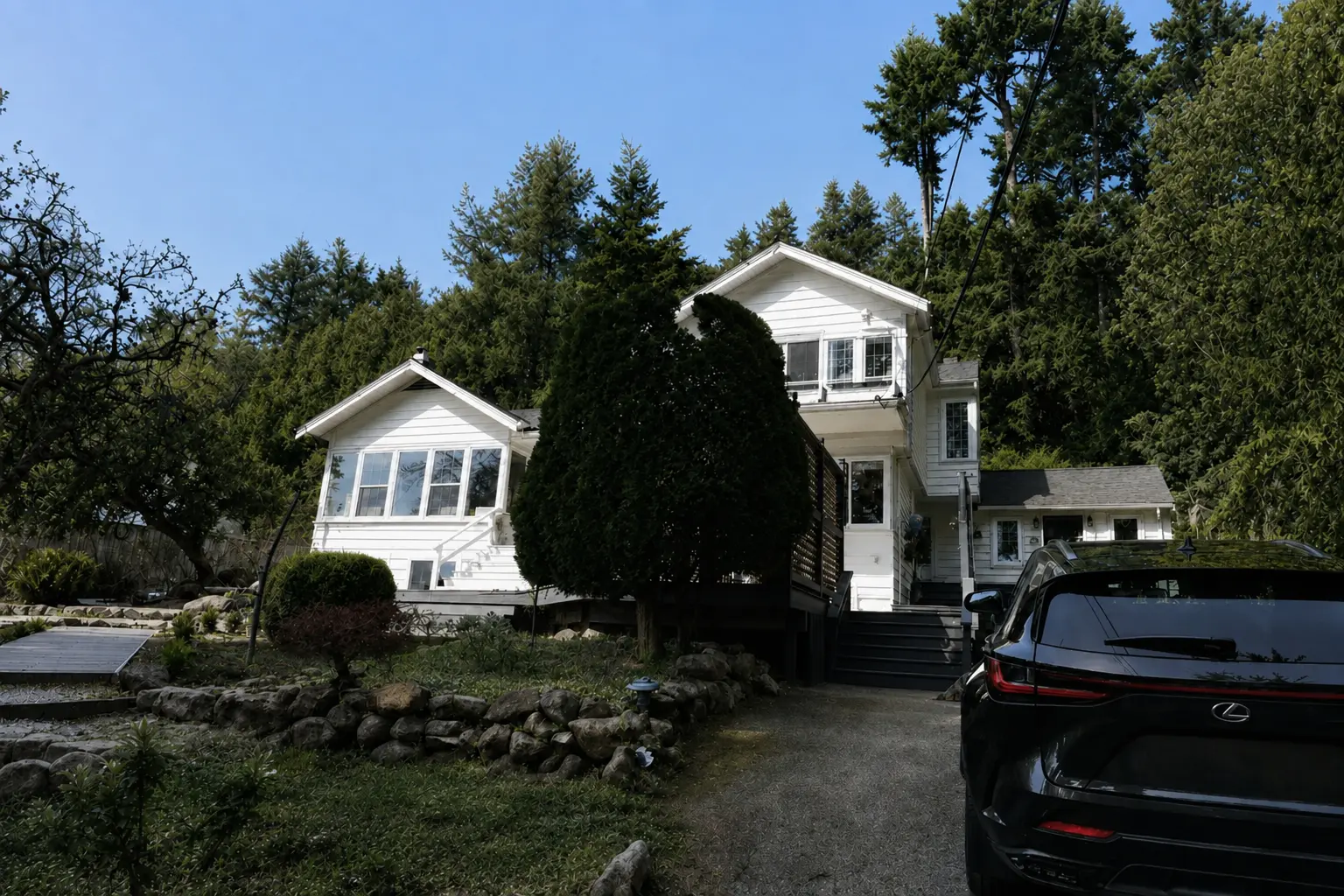 4-Bedroom West Vancouver Home