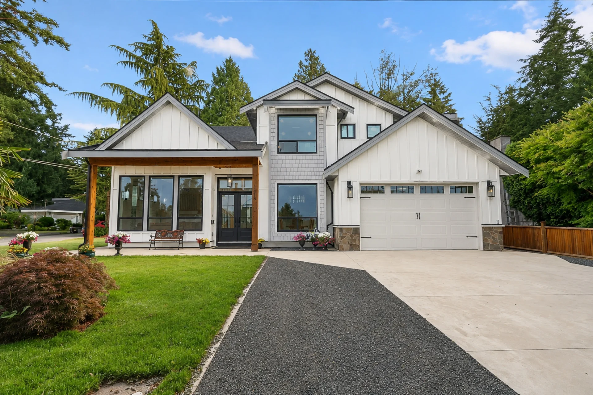 8 Bed Tsawwassen Home with Suite
